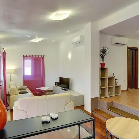 Erica 4* Pula